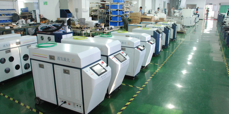 通發激光TFL-80PF<a href='http://m.mitsubishielectricjy.cc/product/2.htm' class='text_a'>光纖<a href='http://m.mitsubishielectricjy.cc' class='text_a'>激光焊接機</a></a>
